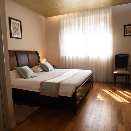 Scallop Regent Rooms Zara Esterno foto